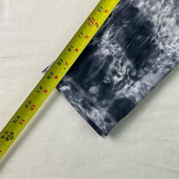 Lululemon Wunder Under High-Rise Tight 25" *Luxtreme Marble Dye Classic Navy 4 - Picture 5 of 9